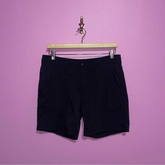 Prana Shorts Women’s‎ Size 10 US Charcoal Dark Grey Revenna Hiking Mid-Thigh - Picture 2 of 8